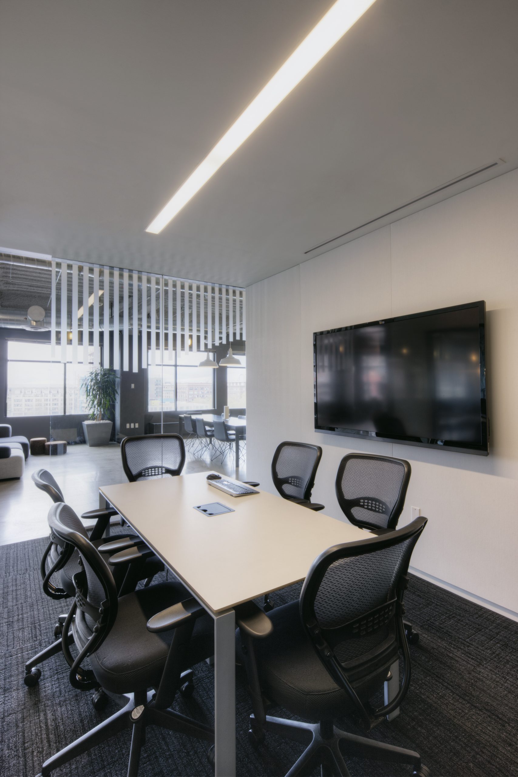 Having flexible AV technology in your meeting rooms is important for productive meetings.